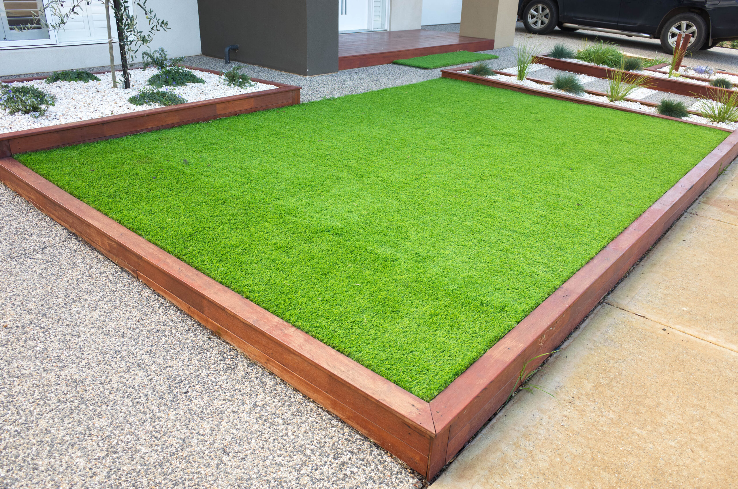 Artificial turf around swimming pool Brisbane