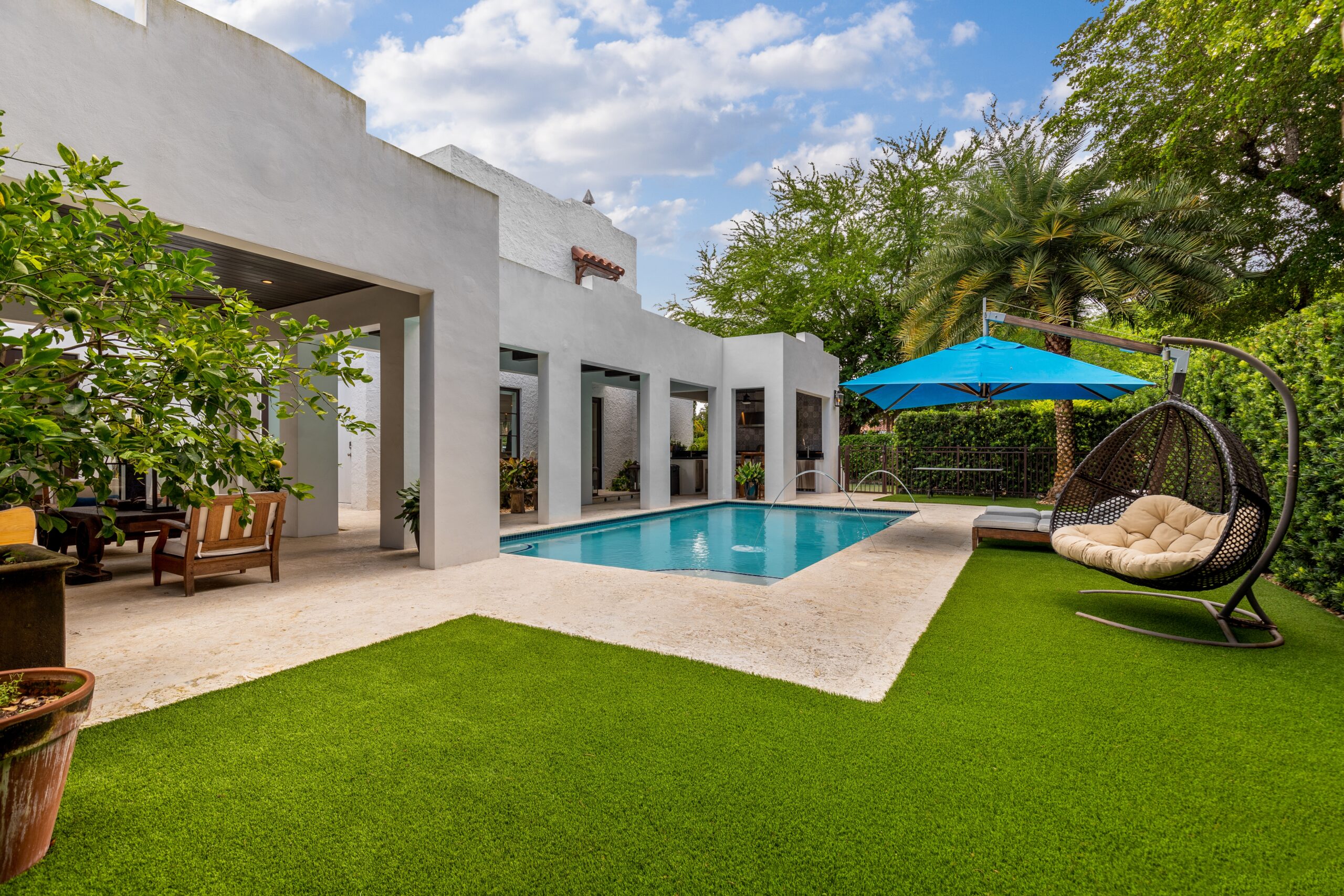 Commercial landscaping and grounds maintenance Capalaba area